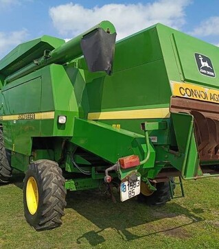 Зернозбиральний комбайн John Deere 2264, 1998 р.в., 5000 м/год, б/в