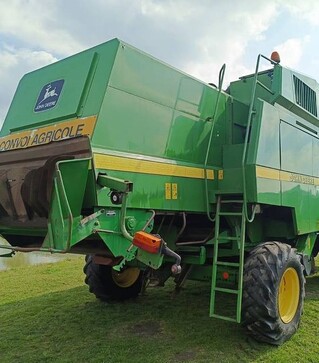 Зернозбиральний комбайн John Deere 2264, 1998 р.в., 5000 м/год, б/в