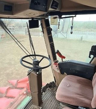 Зерноуборочный комбайн John Deere 2266, 1999 г.в, 4100 м/ч, б/у