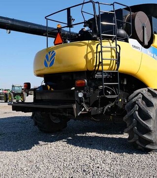 Зернозбиральний комбайн New Holland CR 9070, 2011 р.в, 2027 м/год, б/в
