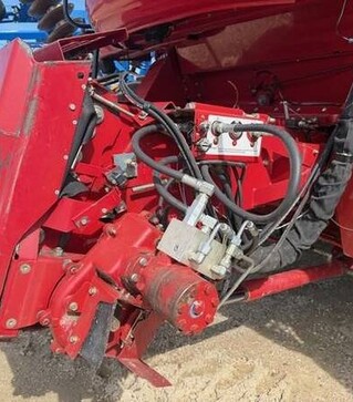 Зерноуборочный комбайн Case IH 2588, 2007 г.в, 4706 м/ч, б/у