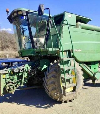 Зернозбиральний комбайн John Deere 9560 WTS, 2002 р.в, 8628 м/год, б/в