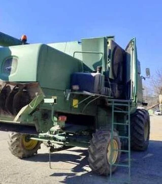 Зернозбиральний комбайн John Deere 9560 WTS, 2002 р.в, 8628 м/год, б/в