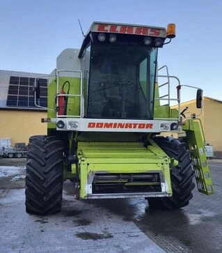 Зерноуборочный комбайн Claas Dominator 108 Maxi, 5000 м/ч, б/у