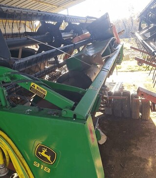 Зернозбиральний комбайн John Deere CTS, 2000 р.в, 3600 м/год, б/в