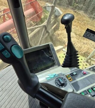 Зерноуборочный комбайн Claas Lexion 480, 2001 г.в, 3800 м/ч, б/у