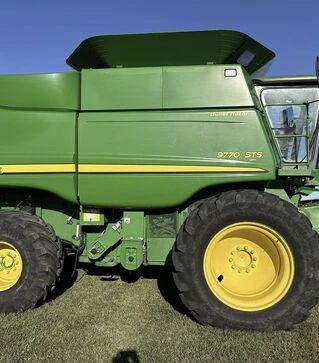 Зернозбиральний комбайн John Deere 9770 STS, 2009 р.в, 5517 м/год, б/в