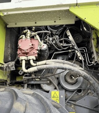 Зернозбиральний комбайн Claas Medion 340, 2001 р.в, 4637 м/год, б/в