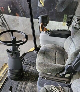 Зернозбиральний комбайн New Holland CR 9080, 2007 р.в, 4568 м/год, б/в