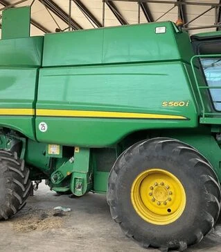 Зернозбиральний комбайн John Deere S 560i, 2010 р.в, 8000 м/год, б/в
