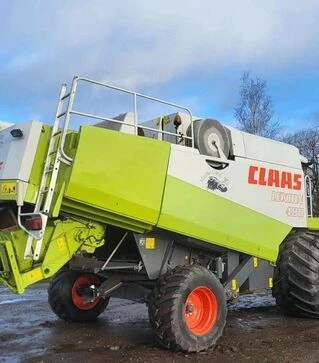 Зернозбиральний комбайн Claas Lexion 480, 3350 м/год, б/в
