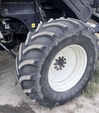 Зернозбиральний комбайн New Holland CR 9080, 2009 р.в, 2850 м/год, б/в