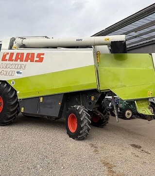 Зерноуборочный комбайн Claas Lexion 430, 2000 г.в, 3958 м/ч, б/у