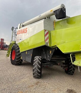 Зерноуборочный комбайн Claas Lexion 430, 2000 г.в, 3958 м/ч, б/у