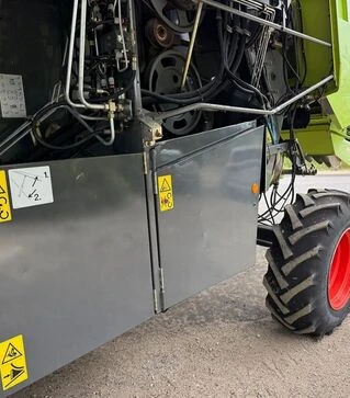 Зерноуборочный комбайн Claas Lexion 450, 2001 г.в, 5000 м/ч, б/у