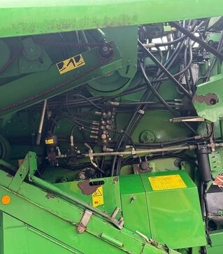 Зерноуборочный комбайн John Deere T670i Hillmaster, 2008 г.в, 2811 м/ч, б/у