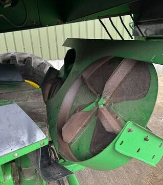 Зерноуборочный комбайн John Deere T670i Hillmaster, 2008 г.в, 2811 м/ч, б/у