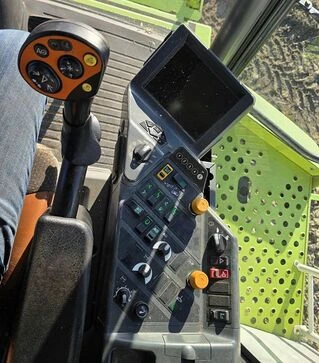 Зернозбиральний комбайн Claas Lexion 580 TT, 2005 р.в, 4292 м/год, б/в
