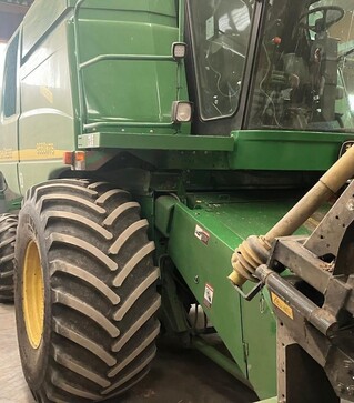 Зернозбиральний комбайн John Deere 9660 WTS, 2002 р.в, 5800 м/год, б/в
