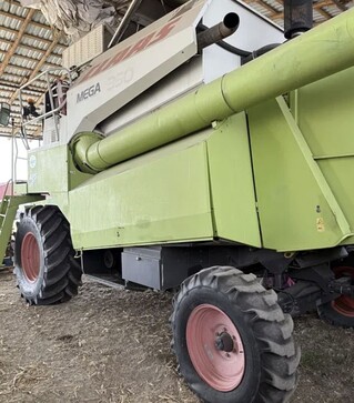 Зерноуборочный комбайн Claas Mega 350, 2006 г.в, 5000 м/ч, б/у