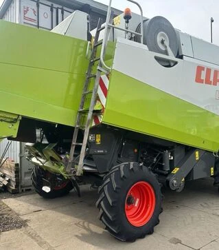 Зернозбиральний комбайн Claas Lexion 450, 2001 р.в, 3000 м/год, б/в