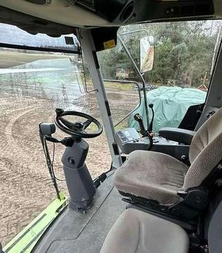Зернозбиральний комбайн Claas Avero 240, 2010 р.в, 2700 м/год, б/в