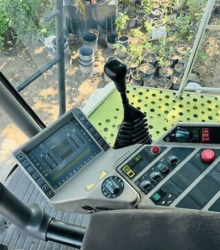 Зерноуборочный комбайн Claas Lexion 440, 1999 г.в, 3800 м/ч, б/у