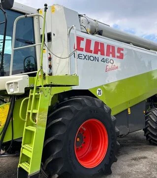 Зернозбиральний комбайн Claas Lexion 460 Evolution, 2003 р.в, 5000 м/год, б/в