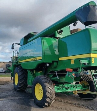 Зерноуборочный комбайн John Deere W540, 2014 г.в, 1500 м/ч, б/у