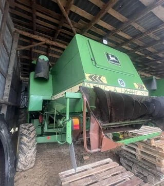 Зерноуборочный комбайн John Deere 2064, 1996 г.в, 4000 м/ч, б/у