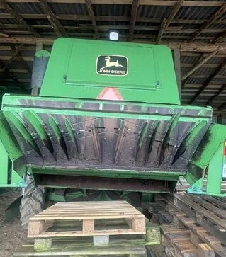 Зерноуборочный комбайн John Deere 2064, 1996 г.в, 4000 м/ч, б/у