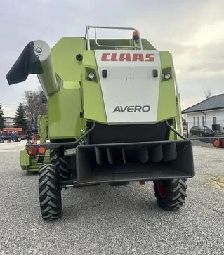 Зерноуборочный комбайн Claas Avero 160, 2013 г.в, 1560 м/ч, б/у
