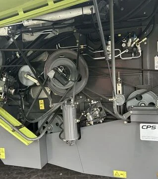 Зерноуборочный комбайн Claas Avero 160, 2013 г.в, 1560 м/ч, б/у