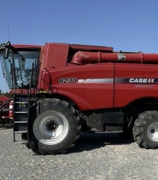 Зернозбиральний комбайн Case IH 8230, 2014 р.в, 2816 м/год, б/в