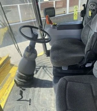 Зерноуборочный комбайн New Holland CX840, 2003 г.в, 3325 м/ч, б/у