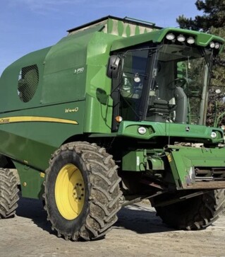 Зернозбиральний комбайн John Deere W440, 2015 р.в, 2210 м/год, б/в