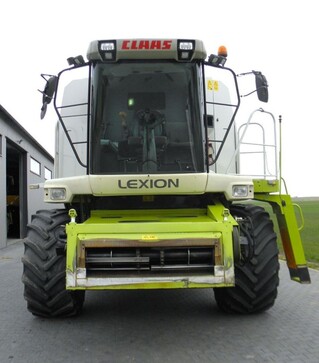 Зернозбиральний комбайн Claas Lexion 480, 2002 р.в, 3800 м/год, б/в