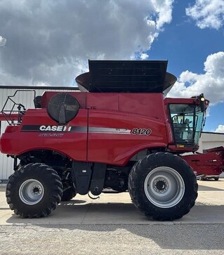 Зернозбиральний комбайн Case IH 8120, 2011 р.в, 3662 м/год, б/в