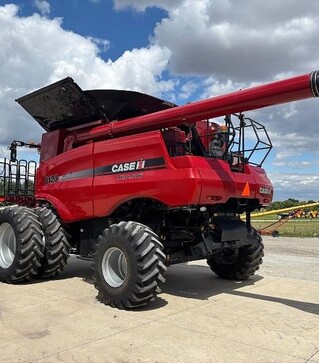 Зернозбиральний комбайн Case IH 8120, 2011 р.в, 3662 м/год, б/в