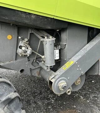 Зернозбиральний комбайн Claas Lexion 460 Evolution, 2003 р.в, 3999 м/год, б/в