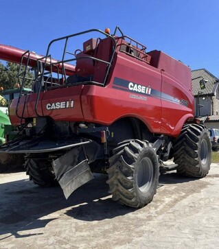Зерноуборочный комбайн Case IH 5088, 2009 г.в, 3820 м/ч, б/у