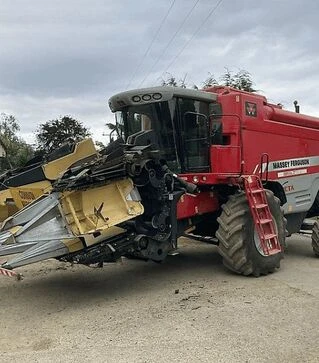 Зернозбиральний комбайн Massey Ferguson 7270, 2005 р.в, 3854 м/год, б/в