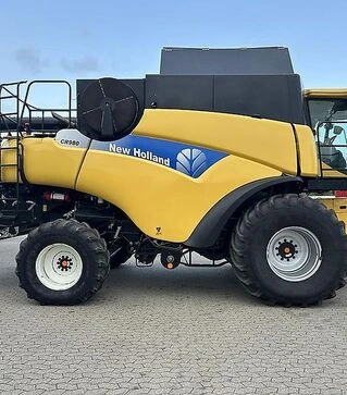 Зерноуборочный комбайн New Holland CR 980, 2005 г.в, 3115 м/ч, б/у