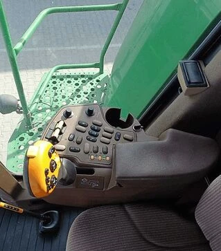 Зерноуборочный комбайн John Deere 9660i WTS, 2005 г.в, 3880 м/ч, б/у