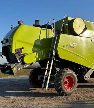 Зерноуборочный комбайн Claas Tucano 320, 2008 г.в, 2574 м/ч, б/у