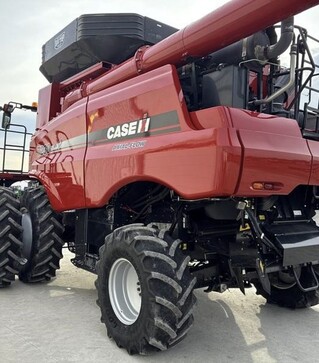 Зерноуборочный комбайн Case IH 7230, 2013 г.в, 3010 м/ч, б/у