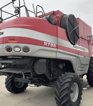 Зернозбиральний комбайн Massey Ferguson 9795, 2010 р.в, 1937 м/год, б/в