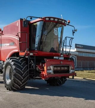 Зернозбиральний комбайн Case IH 6088, 2011 р.в, 5320 м/год, б/в
