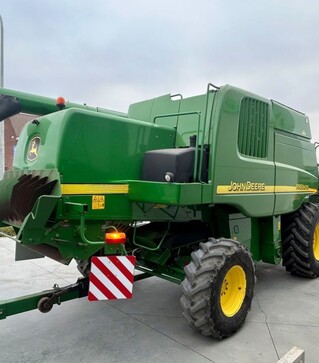 Зернозбиральний комбайн John Deere 9560 WTS, 2004 р.в, 2886 м/год, б/в