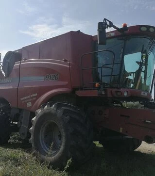 Зернозбиральний комбайн Case IH 9120, 2012 р.в, 5670 м/год, б/в